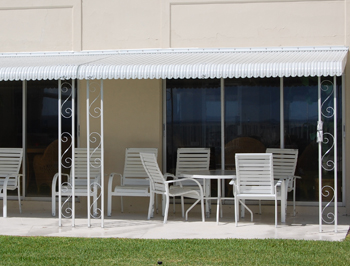 Awnings from Sunshine aluminum Specialties